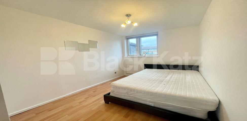 			3 Bedroom, 1 bath, 1 reception Maisonette			 Amina Way, Bermondsey